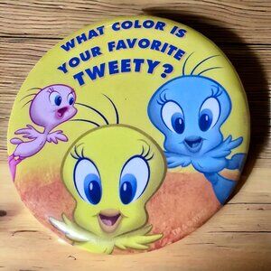 TWEETY 3" Vintage "WHAT COLOR IS YOUR FAVORITE TWEETY?" Pin